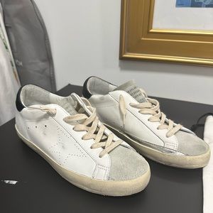 Women’s Super-star Golden Goose sneakers with perforated star sz37